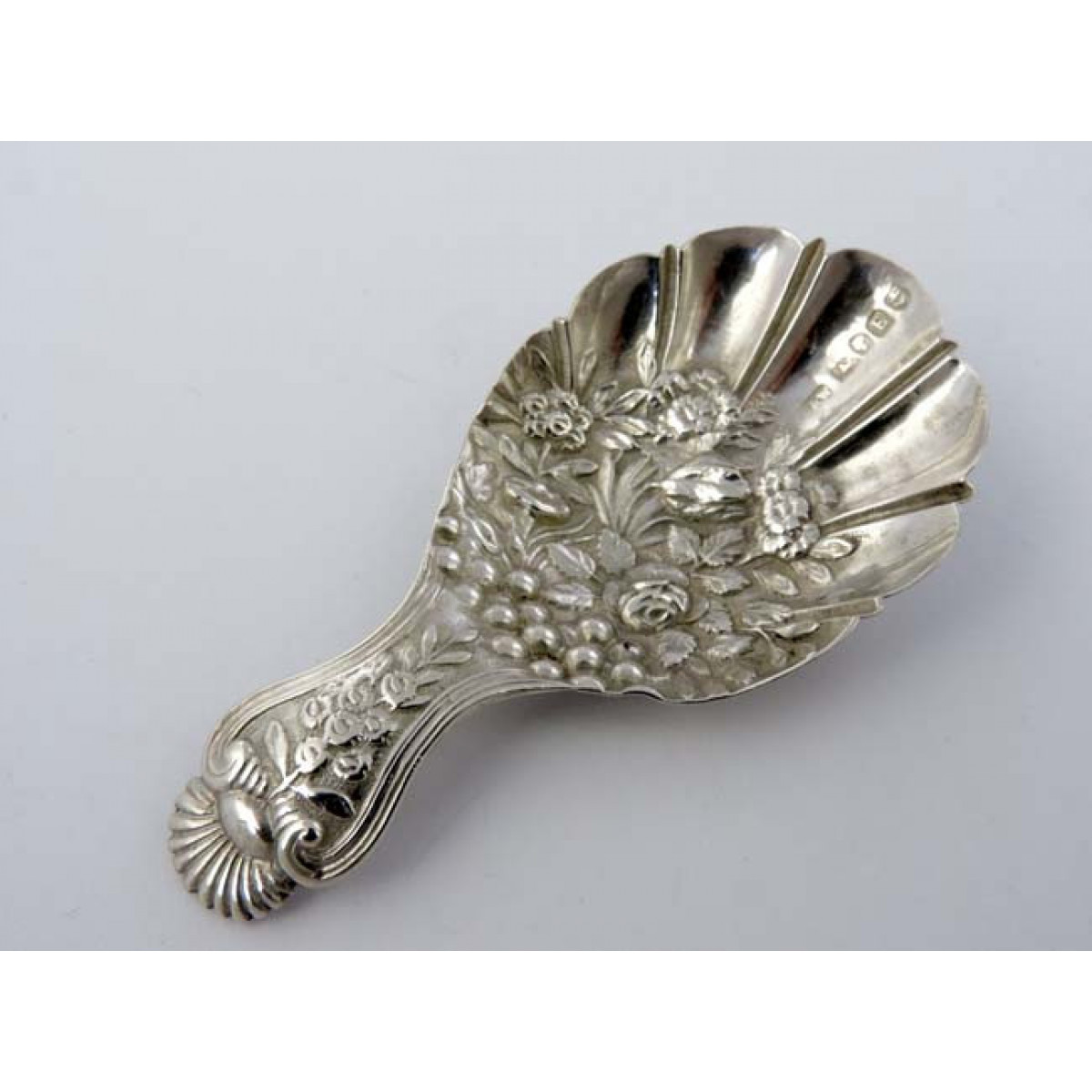 embossed-floral-caddy-spoon-1853-antique-silver-spoons